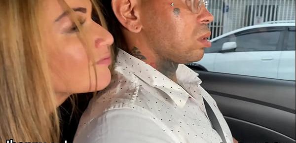 Uber Jhonny gab come gringa Larissa leite